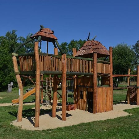 Pension Biofarma Slunecna Zelnava Экстерьер фото